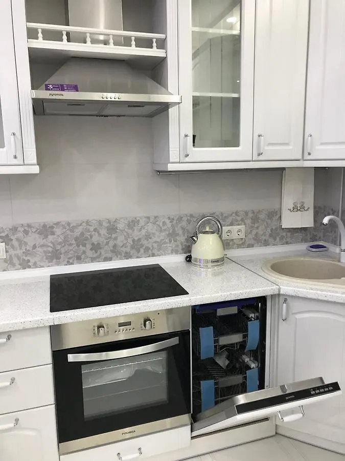 קייב Luxe Apartment On Drahomanova 0*,  אוקראינה