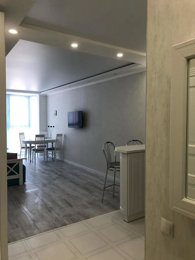 Luxe Apartment On Drahomanova Kyiv Ukraine